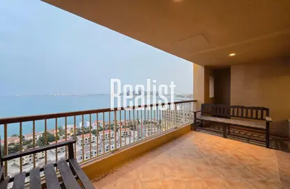 Apartment - 2 Bedrooms - 3 Bathrooms for rent in West Porto Drive - Porto Arabia - The Pearl Island - Doha