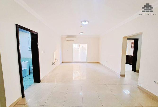 1001716 - Property Image 2