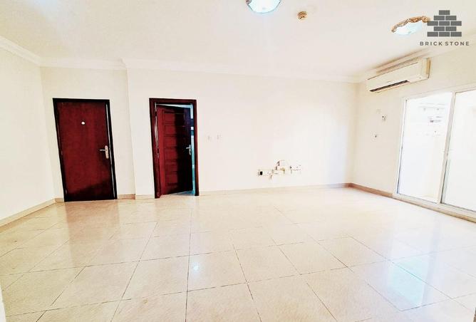 1001716 - Property Image 3