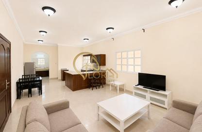 Apartment - 1 Bedroom - 2 Bathrooms for rent in West Bay - West Bay - Doha Apartment - 1 Bedroom - 2 Bathrooms for rent in West Bay - West Bay - Doha