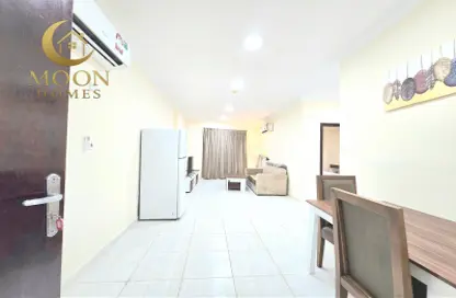 Apartment - 1 Bedroom - 1 Bathroom for rent in Umm Ghwailina Comm - Umm Ghuwalina - Umm Ghuwailina - Doha