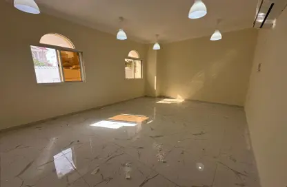 شقة - 1 حمام للايجار في Hazm Al Markhiya - الدوحة