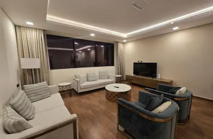 Apartment - 3 Bedrooms - 3 Bathrooms for rent in West Porto Drive - Porto Arabia - The Pearl Island - Doha