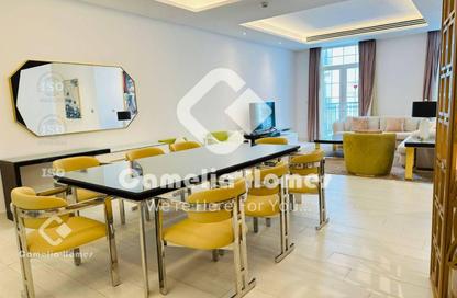 Apartment - 2 Bedrooms - 4 Bathrooms for rent in Floresta Gardens - The Pearl Island - Doha