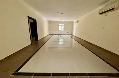 Apartment - 3 Bedrooms - 3 Bathrooms for rent in Al Sadd Road - Al Sadd - Doha