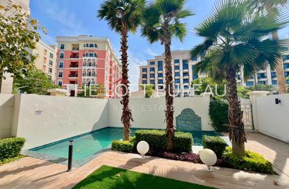 Townhouse - 5 Bedrooms - 6 Bathrooms for sale in Giardino Gardens - Giardino Villas - The Pearl Island - Doha