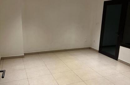 Apartment - 1 Bedroom - 2 Bathrooms for rent in East Porto Drive - Porto Arabia - The Pearl Island - Doha