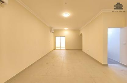 Apartment - 3 Bedrooms - 2 Bathrooms for rent in EB12 - Fereej Bin Mahmoud North - Fereej Bin Mahmoud - Doha