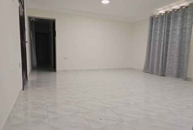 56721421 - Property Image 2