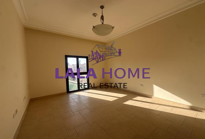 53570377 - Property Image 3