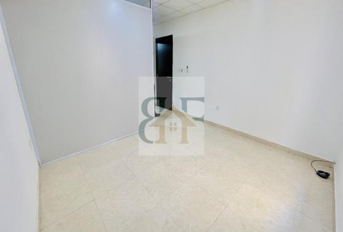 994165 - Property Image 3