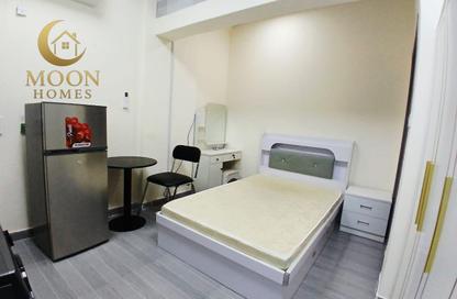 Apartment - Studio - 1 Bathroom for rent in Umm Ghwailina Comm - Umm Ghuwalina - Umm Ghuwailina - Doha