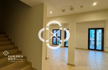 Duplex - 2 Bedrooms - 3 Bathrooms for rent in Qanat Quartier - The Pearl Island - Doha
