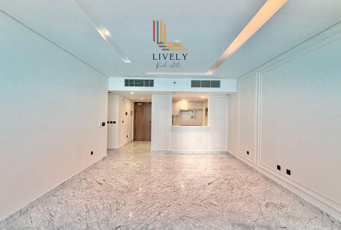 1012704 - Property Image 2