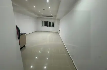 Apartment - 2 Bedrooms - 2 Bathrooms for rent in Al Sadd Tourist Apartments - Al Sadd - Doha