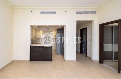 Apartment - 1 Bedroom - 2 Bathrooms for rent in Mercato - Qanat Quartier - The Pearl Island - Doha