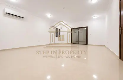 Villa - 3 Bedrooms - 4 Bathrooms for rent in Al Nuaija Street - Al Hilal West - Al Hilal - Doha