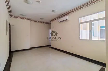Apartment - 2 Bedrooms - 2 Bathrooms for rent in Thabit Bin Zaid Street - Al Mansoura - Doha