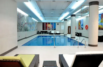 شقة - غرفة نوم - 2 حمامات للايجار في ام غوالينا تجارية - ام غويلينا - أم غويلينا - الدوحة