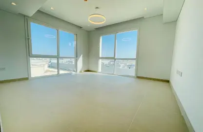 شقة - 3 غرف نوم - 4 حمامات للايجار في كورنيش سيتادل 72 - C-Ring - الدوحة