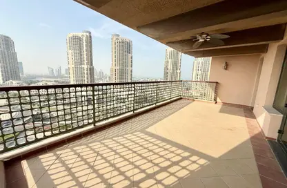 Apartment - 2 Bedrooms - 3 Bathrooms for rent in East Porto Drive - Porto Arabia - The Pearl Island - Doha