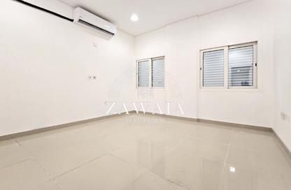 Apartment - 2 Bedrooms - 2 Bathrooms for rent in Al Murrah - Al Rayyan - Doha