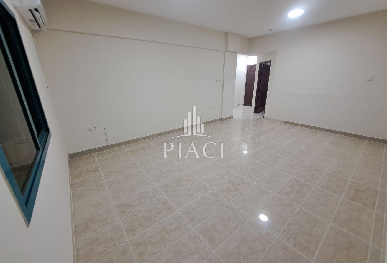 Available 2BHK UF in Mansoura behind Holiday Villa