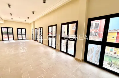 Apartment - 3 Bedrooms - 3 Bathrooms for rent in Murano - Qanat Quartier - The Pearl Island - Doha