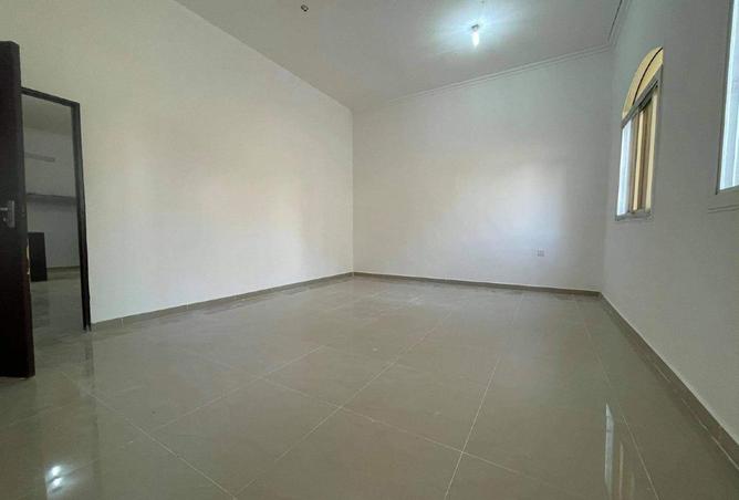 54877618 - Property Image 3