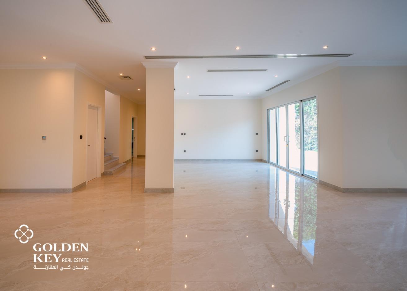 4BR Villa | Pool/Beach access | WestBay Lagoon