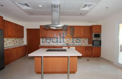 Penthouse - 4 Bedrooms - 7 Bathrooms for sale in East Porto Drive - Porto Arabia - The Pearl Island - Doha Penthouse - 4 Bedrooms - 7 Bathrooms for sale in East Porto Drive - Porto Arabia - The Pearl Island - Doha