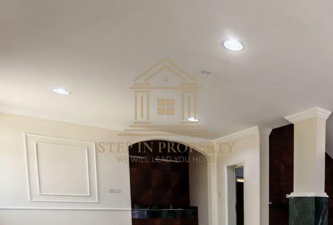 57678720 - Property Image 3