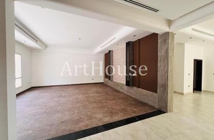 Villa - 7 Bedrooms - 7+ Bathrooms for rent in Al Kheesa - Al Kheesa - Umm Salal Mohammed