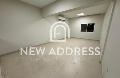 Apartment - 2 Bedrooms - 1 Bathroom for rent in Old Salata - Salata - Doha Apartment - 2 Bedrooms - 1 Bathroom for rent in Old Salata - Salata - Doha