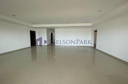 Apartment - 3 Bedrooms - 5 Bathrooms for rent in East Porto Drive - Porto Arabia - The Pearl Island - Doha