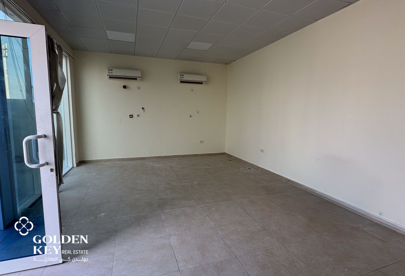 Aba Saleel Commercial Building in Al Wukair