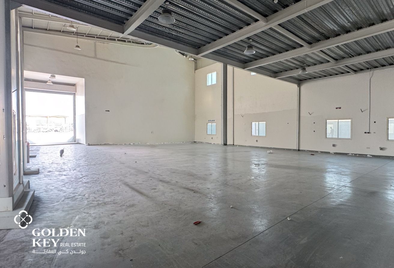 Aba Saleel Commercial Building in Al Wukair