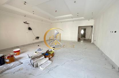 Villa - Studio - 6 Bathrooms for rent in Bu Hamour Street - Abu Hamour - Doha