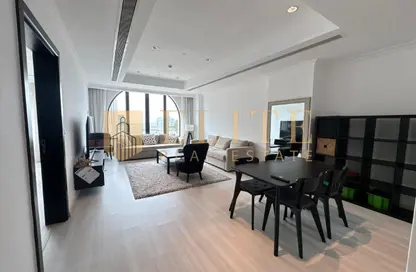 Apartment - 1 Bedroom - 2 Bathrooms for rent in Tower 13 - Porto Arabia - The Pearl Island - Doha