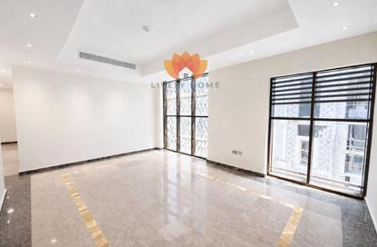 Apartment - 3 Bedrooms - 4 Bathrooms for rent in Giardino Gardens - Giardino Villas - The Pearl Island - Doha