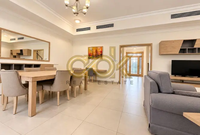 62350342 - Property Image 2