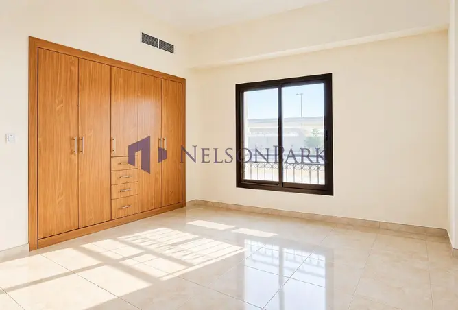 63921517 - Property Image 3