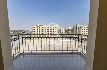 Apartment - 3 Bedrooms - 4 Bathrooms for sale in Fox Hills - Fox Hills - Lusail