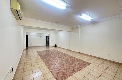 Villa - 3 Bedrooms - 4 Bathrooms for rent in Al Waab Street - Al Waab - Doha