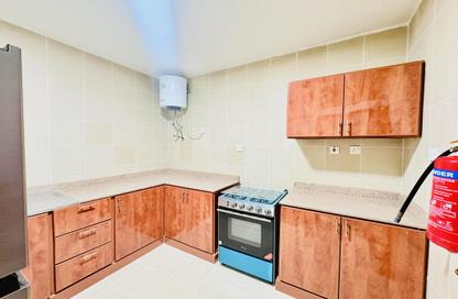 Apartment - 2 Bedrooms - 2 Bathrooms for rent in Al Mansoura - Al Mansoura - Doha