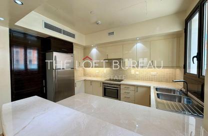 Apartment - 3 Bedrooms - 3 Bathrooms for sale in Mercato - Qanat Quartier - The Pearl Island - Doha