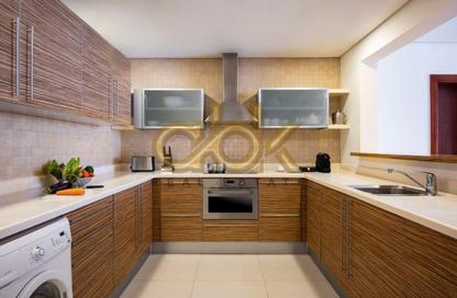 Apartment - 1 - 1 for rent in Corniche Road - Corniche Road - Doha