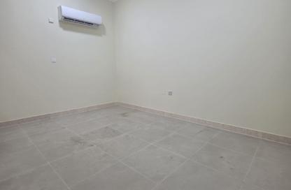 شقة - 3 - 3 للايجار في شارع المطار القديم - طريق المطار القديم - الدوحة شقة - 3 - 3 للايجار في شارع المطار القديم - طريق المطار القديم - الدوحة