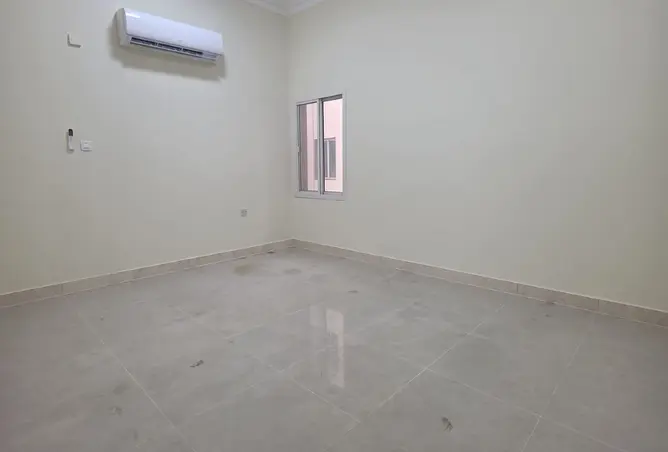 63978189 - Property Image 2