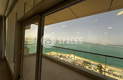 Apartment - 3 Bedrooms - 5 Bathrooms for rent in West Bay Tower - West Bay - West Bay - Doha